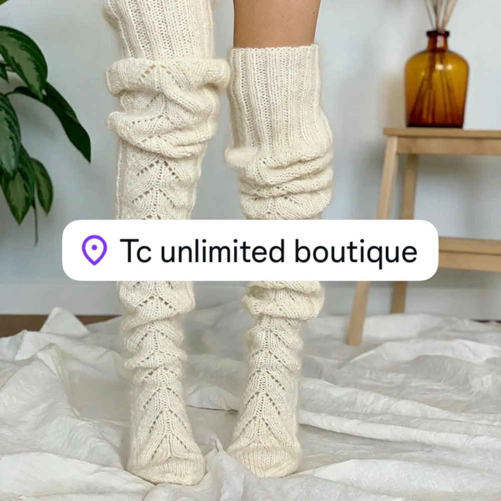 Pink Knit Over-the-Knee Socks‎ - Picture 4 of 5